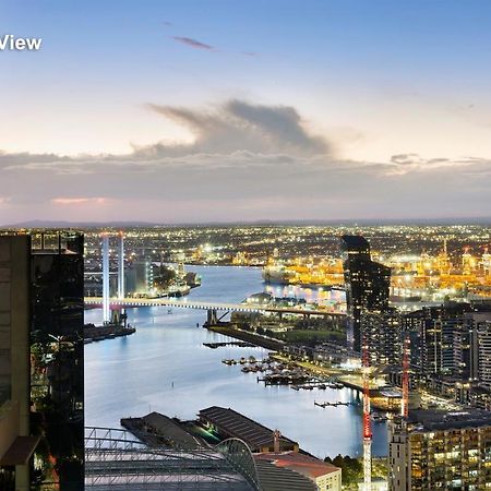 2Br Cbd Pad, City Views, Free Parking, Pool, Gym Melbourne Luaran gambar