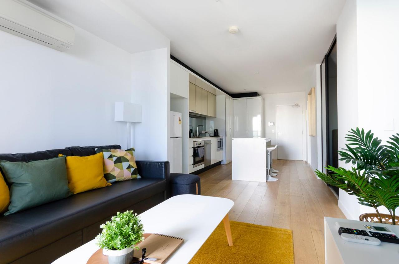 2Br Cbd Pad, City Views, Free Parking, Pool, Gym Melbourne Luaran gambar
